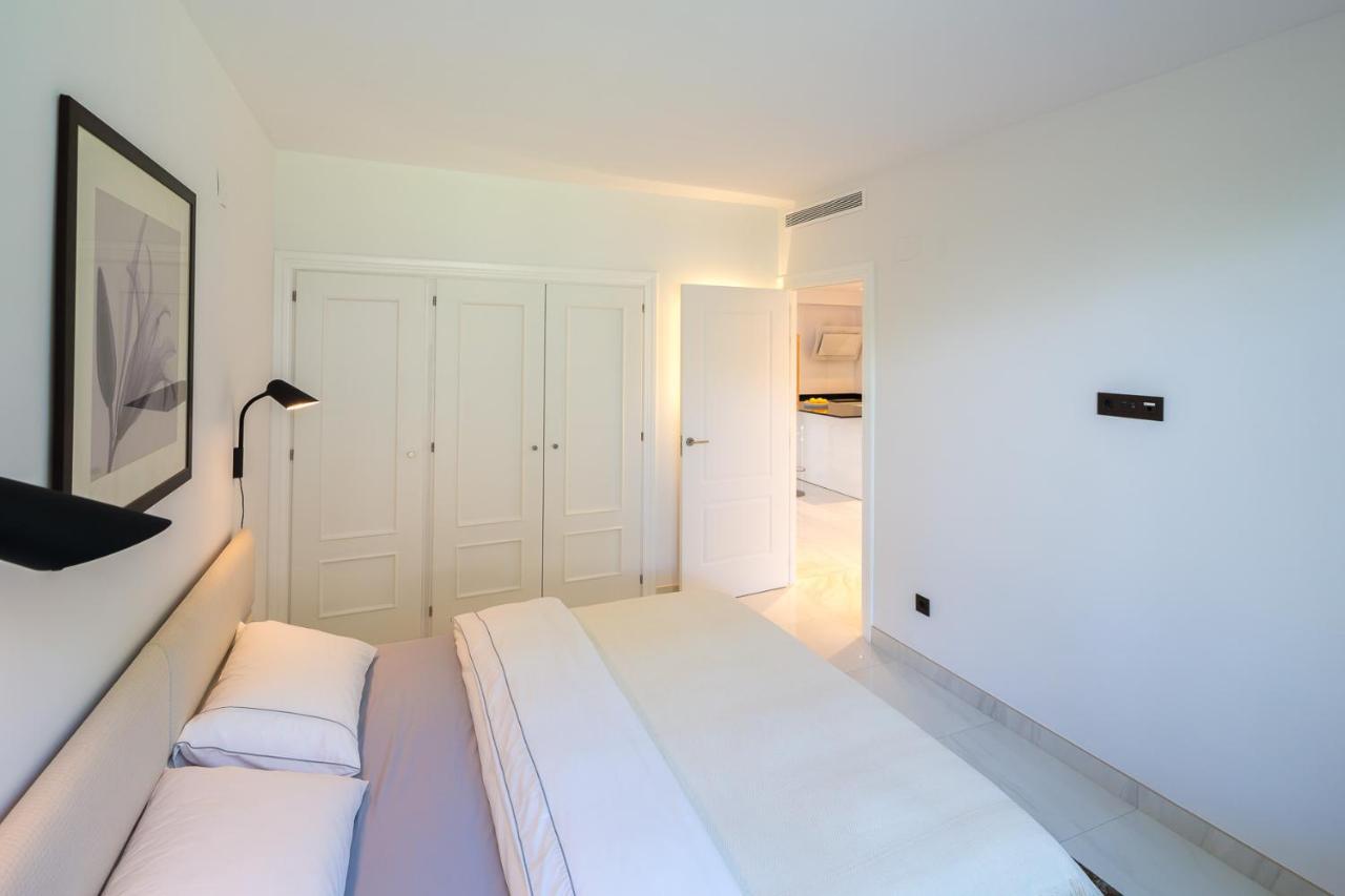 Jardines Las Golondrinas Apartments Elviria 마르베야 외부 사진