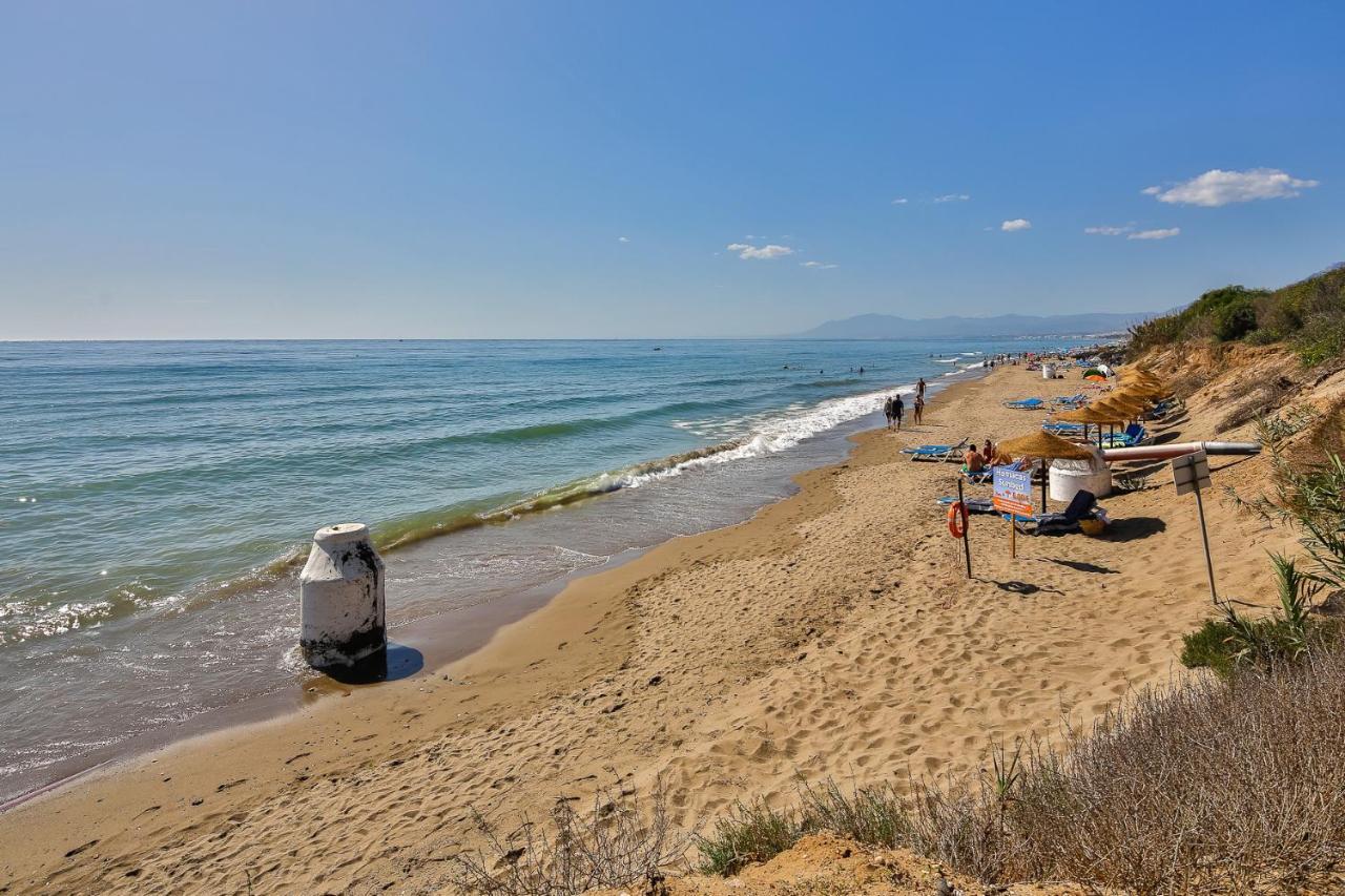 Jardines Las Golondrinas Apartments Elviria 마르베야 외부 사진