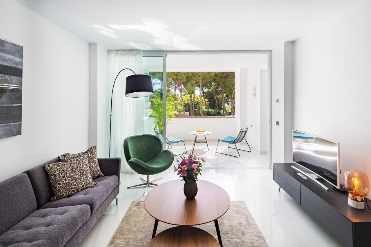 Jardines Las Golondrinas Apartments Elviria 마르베야 외부 사진