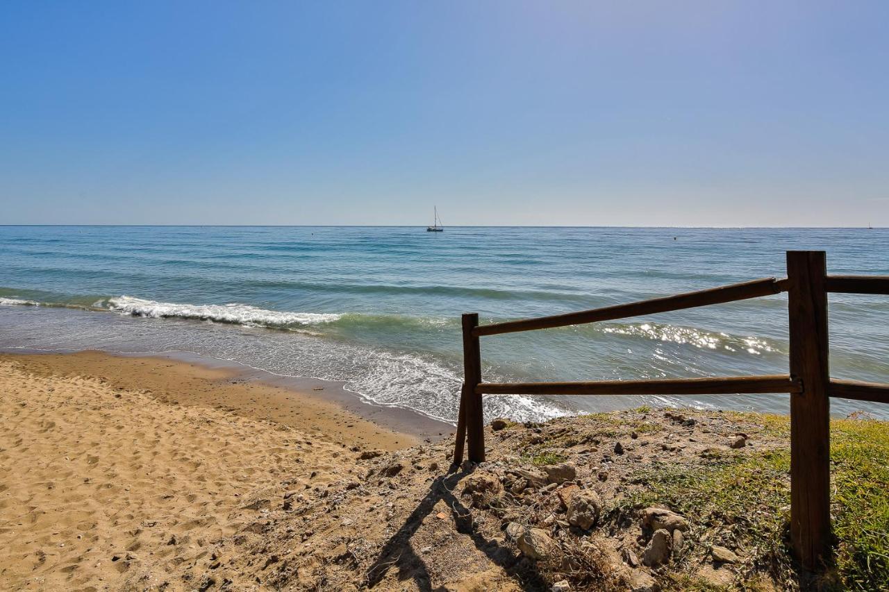 Jardines Las Golondrinas Apartments Elviria 마르베야 외부 사진