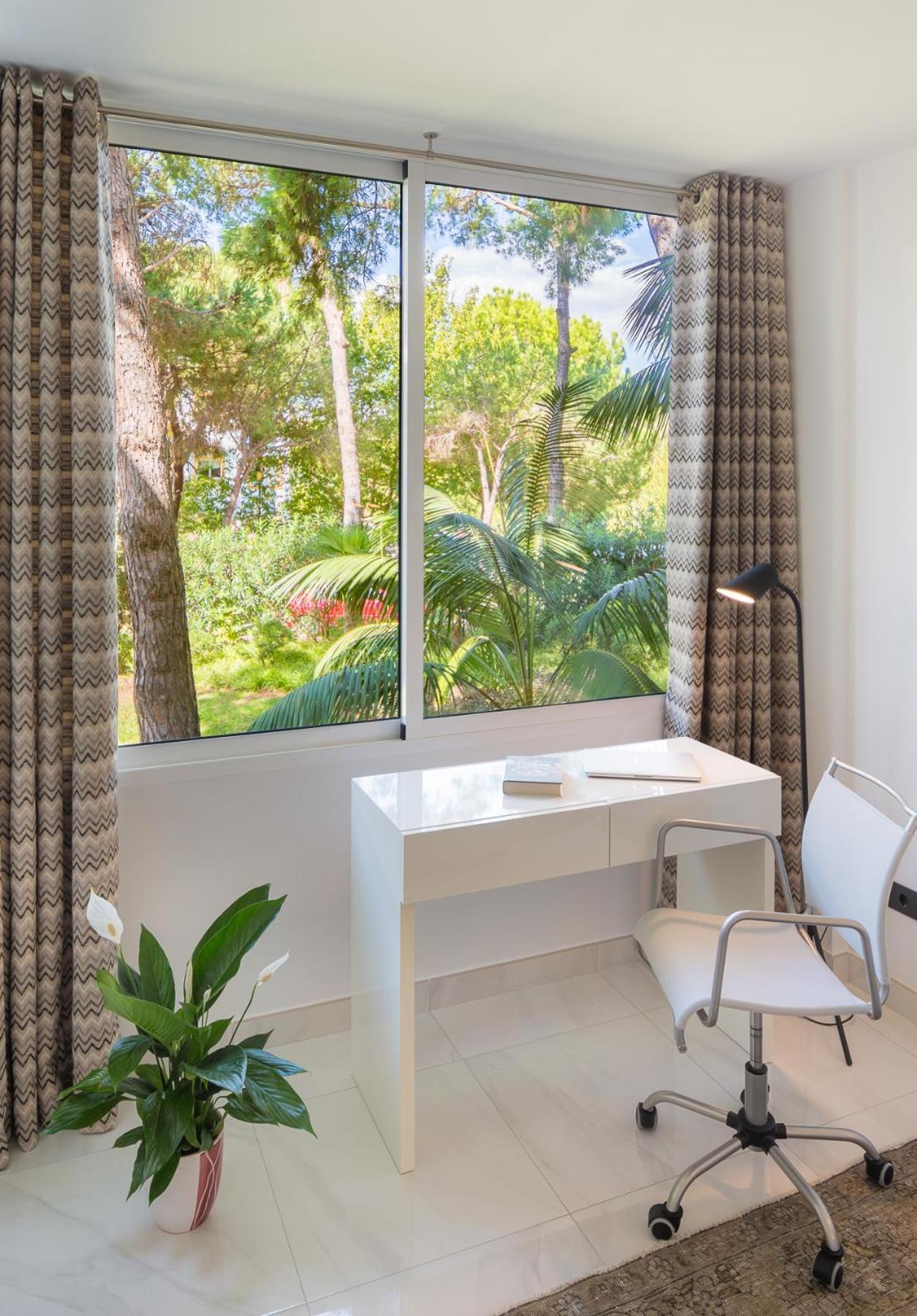 Jardines Las Golondrinas Apartments Elviria 마르베야 외부 사진