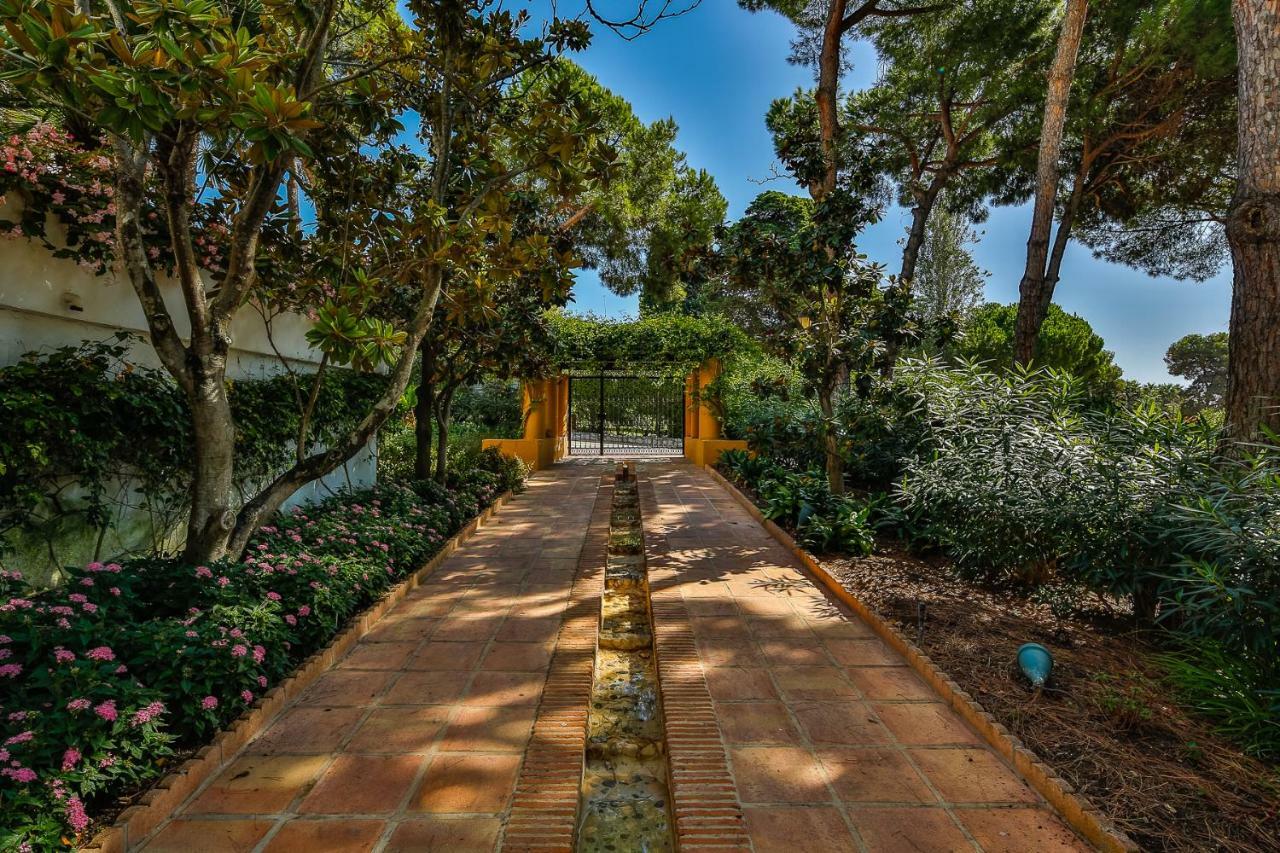 Jardines Las Golondrinas Apartments Elviria 마르베야 외부 사진